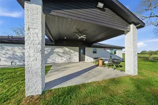 6623 County Rd 4, Damon, TX 77430 - Photo 34