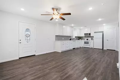 6623 County Road 4, Damon, TX 77430 - Photo 12