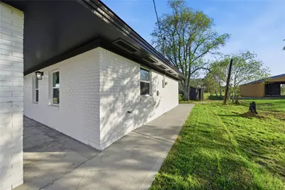 6623 County Road 4, Damon, TX 77430 - Photo 32
