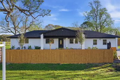 6623 County Road 4, Damon, TX 77430 - Photo 4