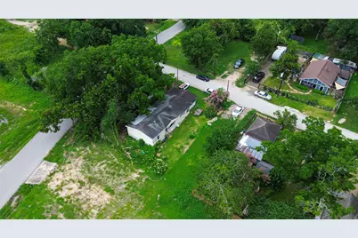 206 Clark Street, Richmond, TX 77469 - Photo 8