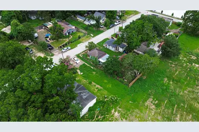 206 Clark Street, Richmond, TX 77469 - Photo 6