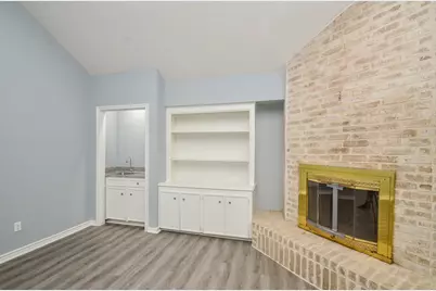 7703 Quail Meadow Drive, Houston, TX 77071 - Photo 14