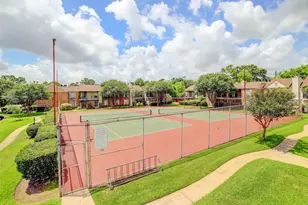 2800 Jeanetta St, Houston, TX 77063 - Photo 18
