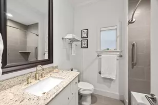 11 Robita St, Houston, TX 77019 - Photo 24