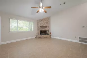 15934 Beechnut St, Houston, TX 77083 - Photo 28