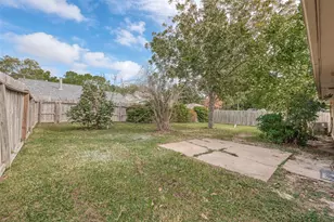 15934 Beechnut St, Houston, TX 77083 - Photo 44