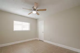 15934 Beechnut St, Houston, TX 77083 - Photo 30