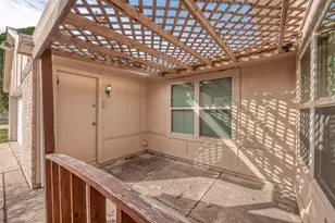 15934 Beechnut St, Houston, TX 77083 - Photo 8