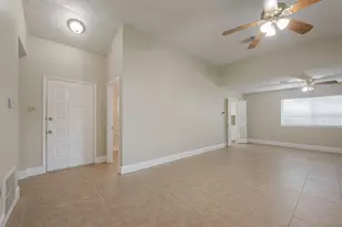 15934 Beechnut St, Houston, TX 77083 - Photo 18