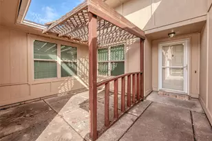15934 Beechnut St, Houston, TX 77083 - Photo 4