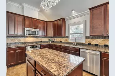 2109 Noblewood Court, League City, TX 77573 - Photo 12