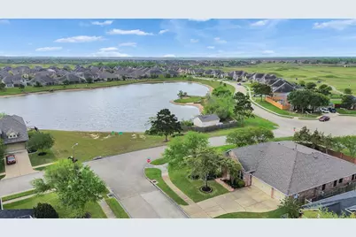 2109 Noblewood Court, League City, TX 77573 - Photo 36