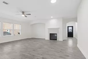 17910 Royal Gate Ln, Richmond, TX 77407 - Photo 6