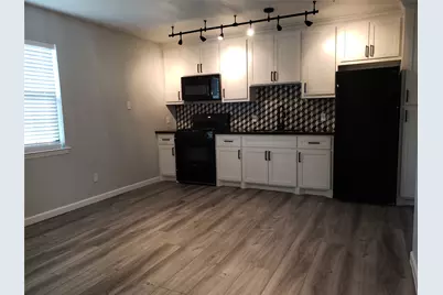 1503 Ryon Street #B, Houston, TX 77009 - Photo 2