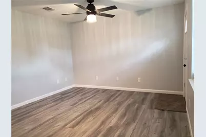 1503 Ryon Street #B, Houston, TX 77009 - Photo 4