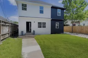 3925 McKinley St, Houston, TX 77051 - Photo 2