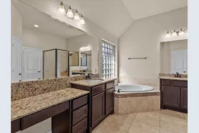 2524 Davis Prairie Lane, Friendswood, TX 77546 - Photo 28