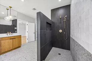 304 Hogan St, Houston, TX 77009 - Photo 20