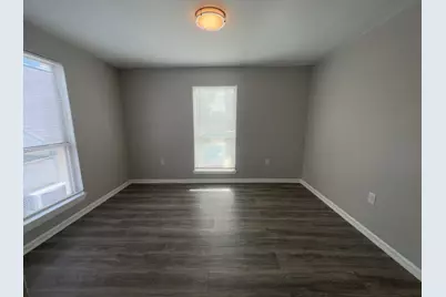 6915 1/2 Avenue L, Houston, TX 77011 - Photo 6