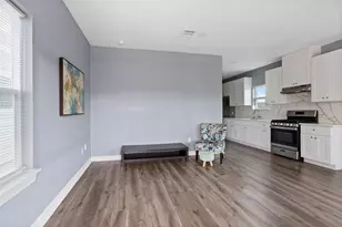 9814 Masterson St, Houston, TX 77029 - Photo 4