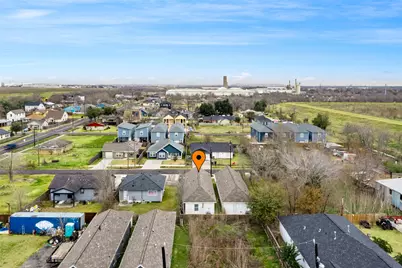 9814 Masterson St, Houston, TX 77029 - Photo 20