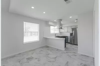 8706 Kirkmont Drive, Houston, TX 77089 - Photo 6