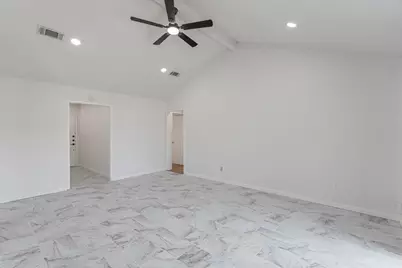 8706 Kirkmont Drive, Houston, TX 77089 - Photo 8