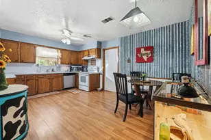 4027 Spring Branch Rd, Montgomery, TX 77316 - Photo 12