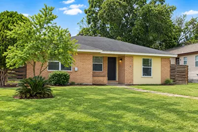 635 19th Street, Hempstead, TX 77445 - Photo 1