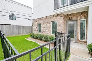 5903 Val Verde St, Houston, TX 77057 - Photo 6