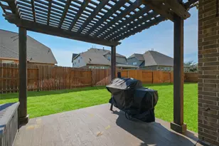8111 Foster Gate Ct, Richmond, TX 77407 - Photo 6