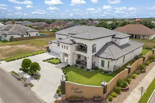 1600 Stonegate Dr Dr, Mission, TX 78574 - Photo 2