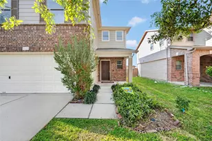1010 Larks Trace Ln, Houston, TX 77090 - Photo 2