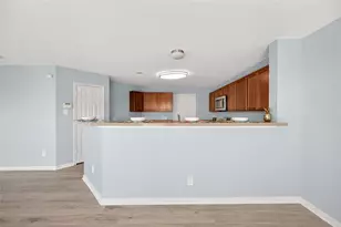 1010 Larks Trace Ln, Houston, TX 77090 - Photo 12