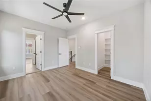 4624 Mayflower St, Houston, TX 77033 - Photo 34