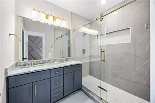 4624 Mayflower St, Houston, TX 77033 - Photo 26