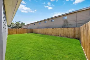 4624 Mayflower St, Houston, TX 77033 - Photo 42