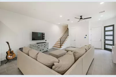 5209 Gano Street, Houston, TX 77009 - Photo 10