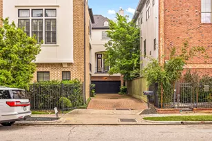 310 W Bell St, Houston, TX 77019 - Photo 6
