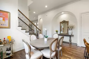 310 W Bell St, Houston, TX 77019 - Photo 26