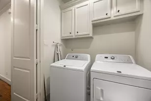 310 W Bell St, Houston, TX 77019 - Photo 34
