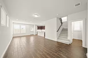 2979 Pk Hl Ln, Stafford, TX 77477 - Photo 4