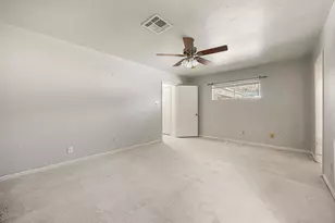 11403 Cold Spring Dr, Houston, TX 77043 - Photo 28