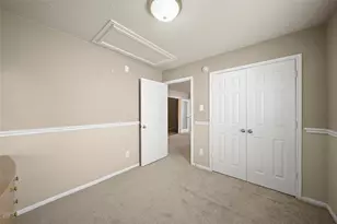 880 Falling Springs Ln, League City, TX 77573 - Photo 22