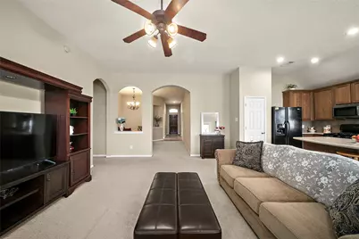 880 Falling Springs Lane, League City, TX 77573 - Photo 10