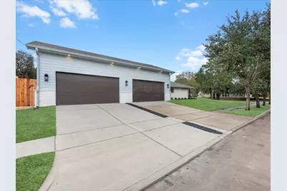 5042 Briarbend Drive, Houston, TX 77035 - Photo 28