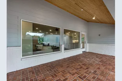 5042 Briarbend Drive, Houston, TX 77035 - Photo 34
