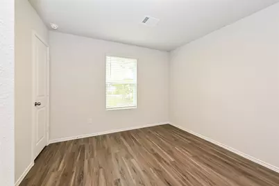 2316 Blue Opal, Conroe, TX 77301 - Photo 8