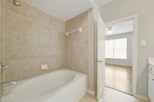 12707 Boheme Dr, Houston, TX 77024 - Photo 14